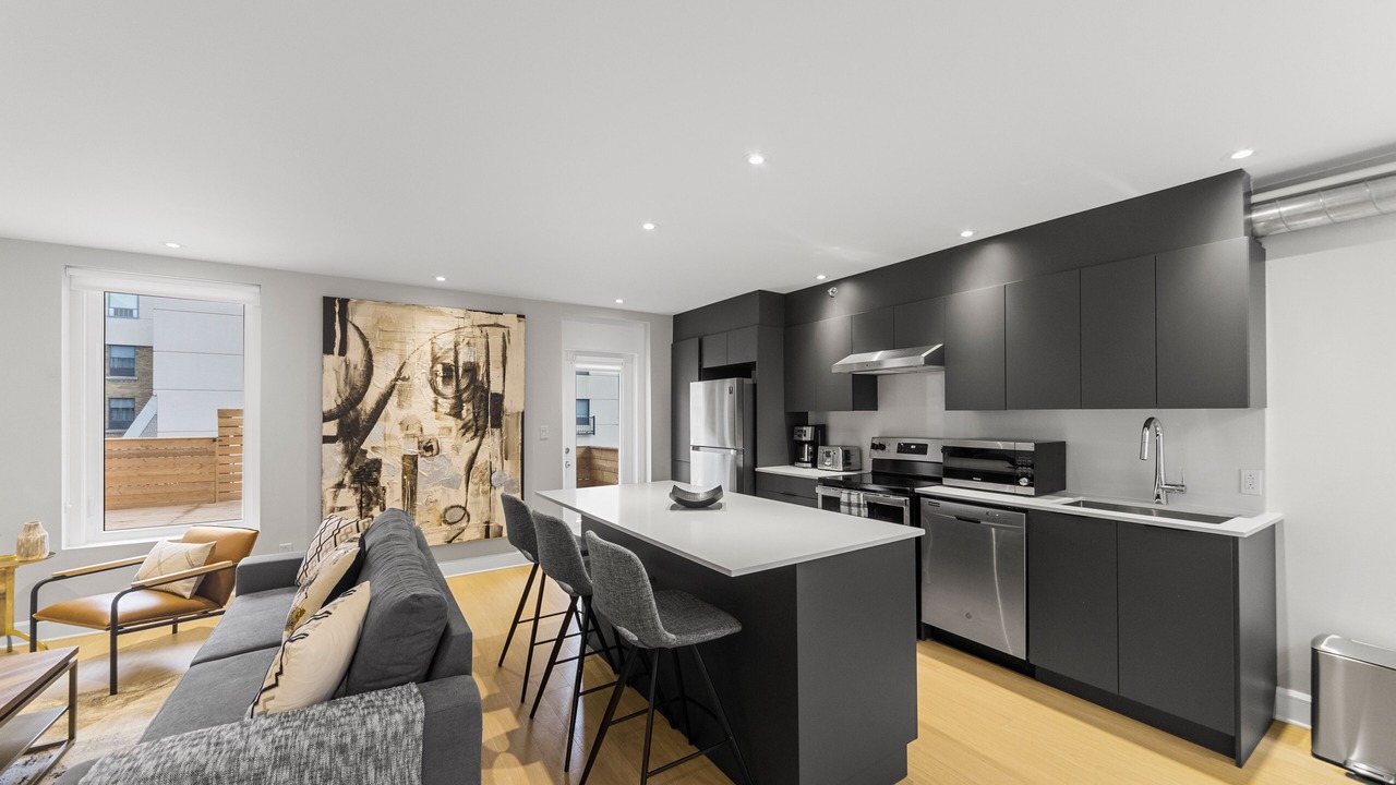 Photo of Livingroom in Downtown Montreal