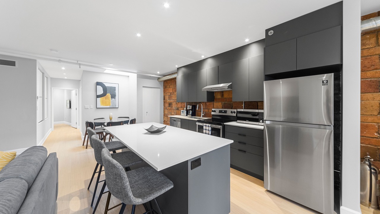 Photo of Livingroom in Downtown Montreal