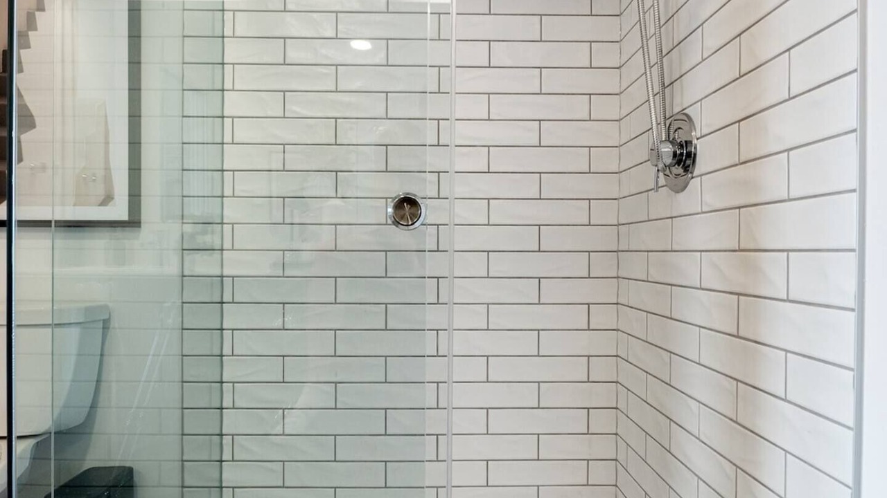 Photo of Bathroom in Hillhurst