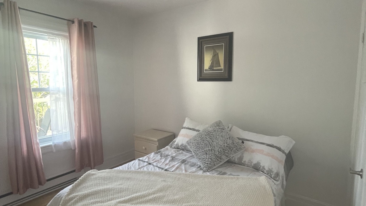 Photo of Bedroom in Drummondville