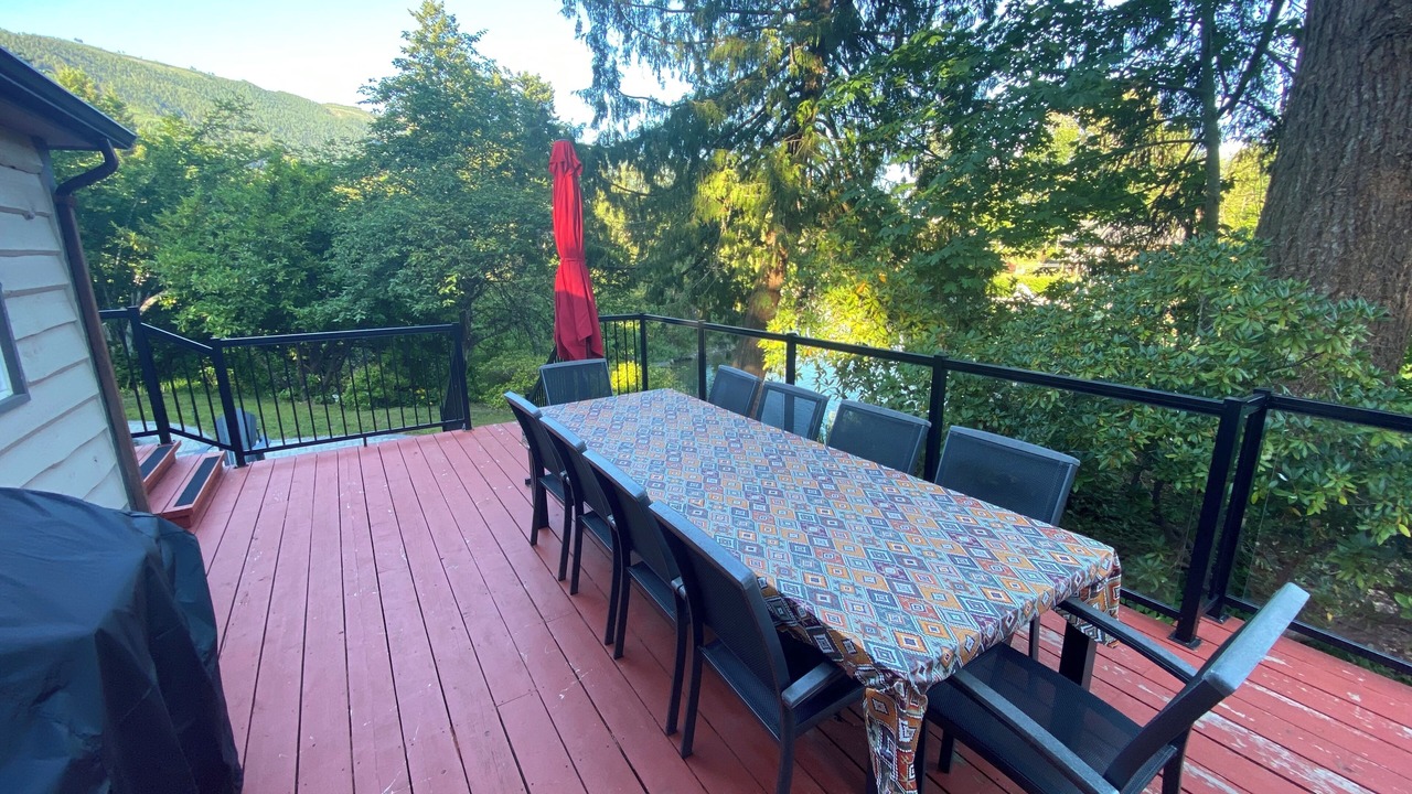 Photo of Outdoor in Lake Cowichan
