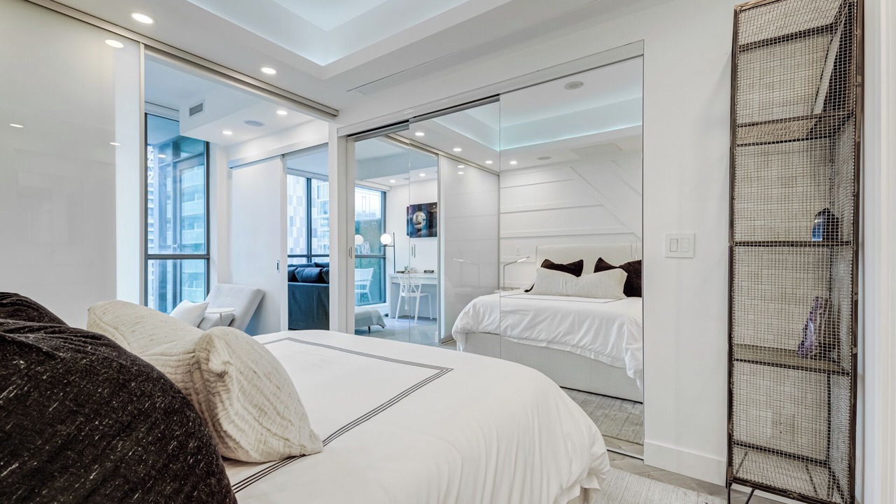 Photo of Bedroom in Fashion District