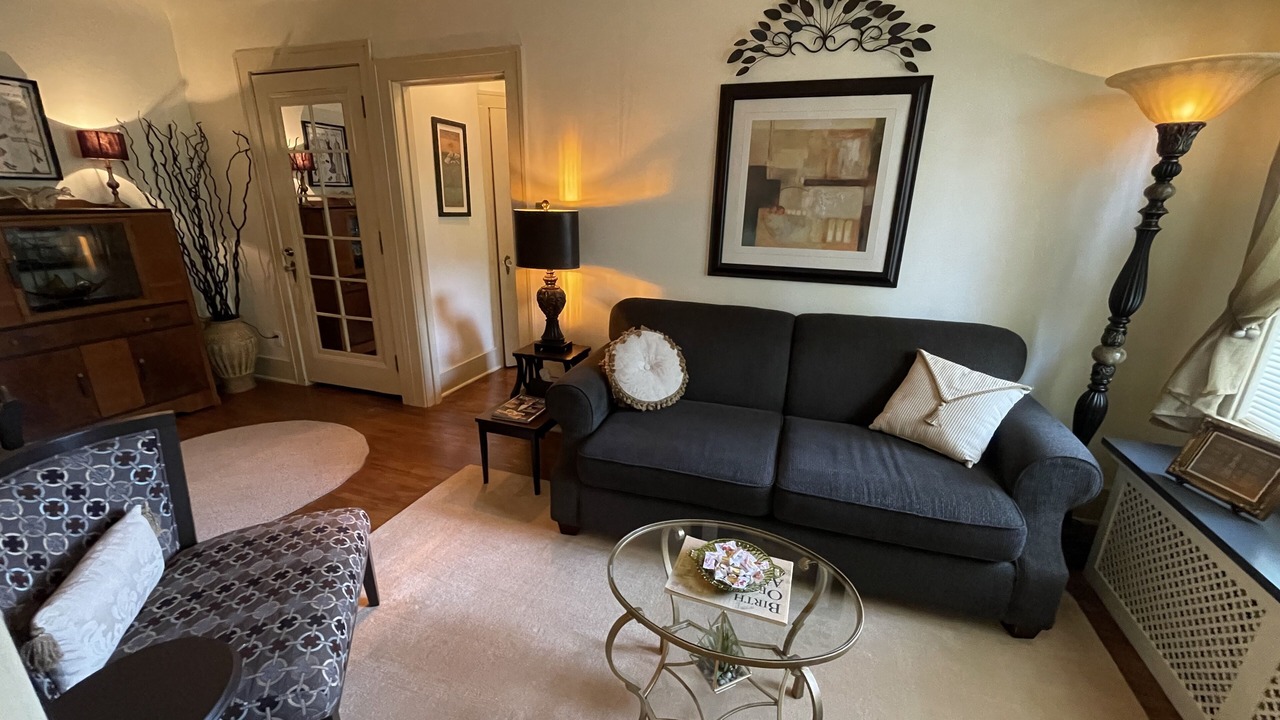 Photo of Livingroom in South Central