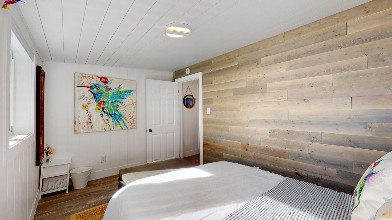 Photo of Bedroom in Waupoos