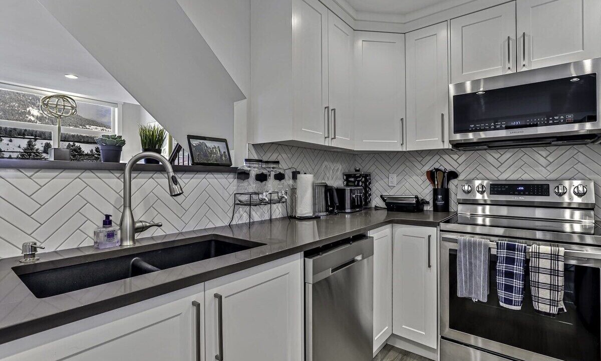 Photo of Kitchen in Teepee Town