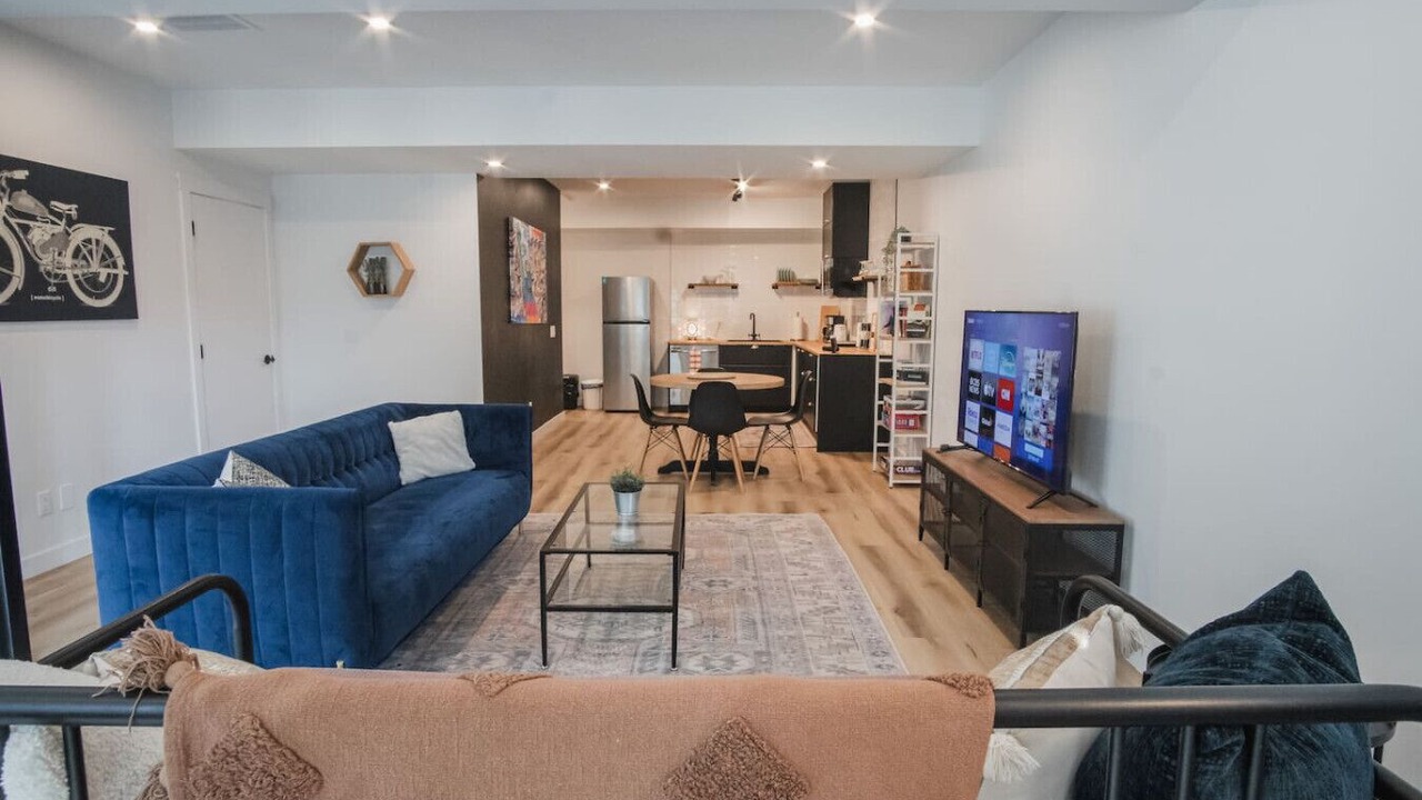 Photo of Livingroom in Northwest Edmonton