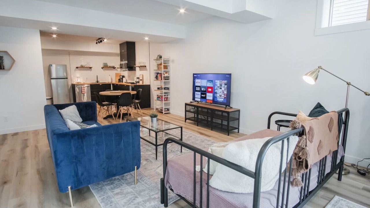 Photo of Livingroom in Northwest Edmonton