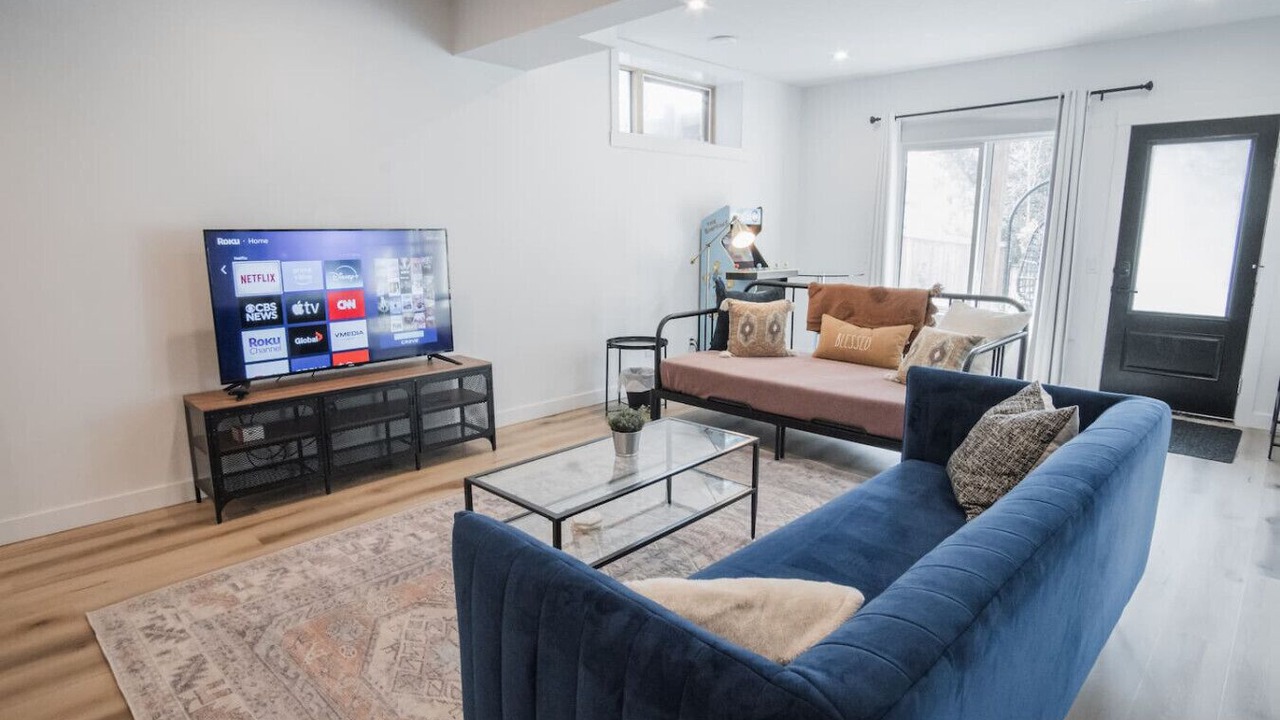 Photo of Livingroom in Northwest Edmonton