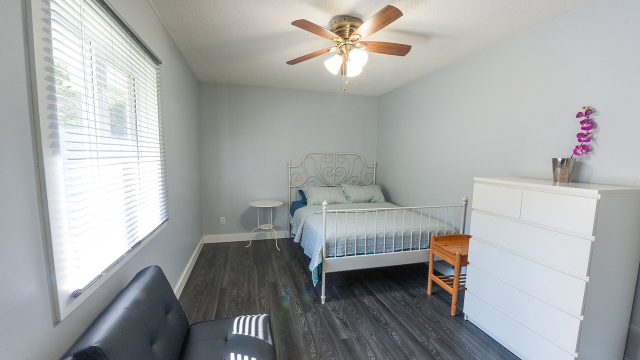Photo of Bedroom in Haliburton