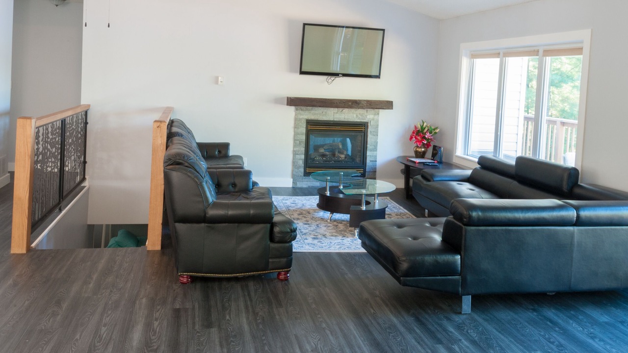 Photo of Livingroom in Haliburton