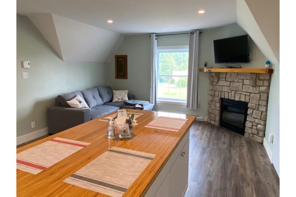 Photo of Livingroom in Stanstead Township