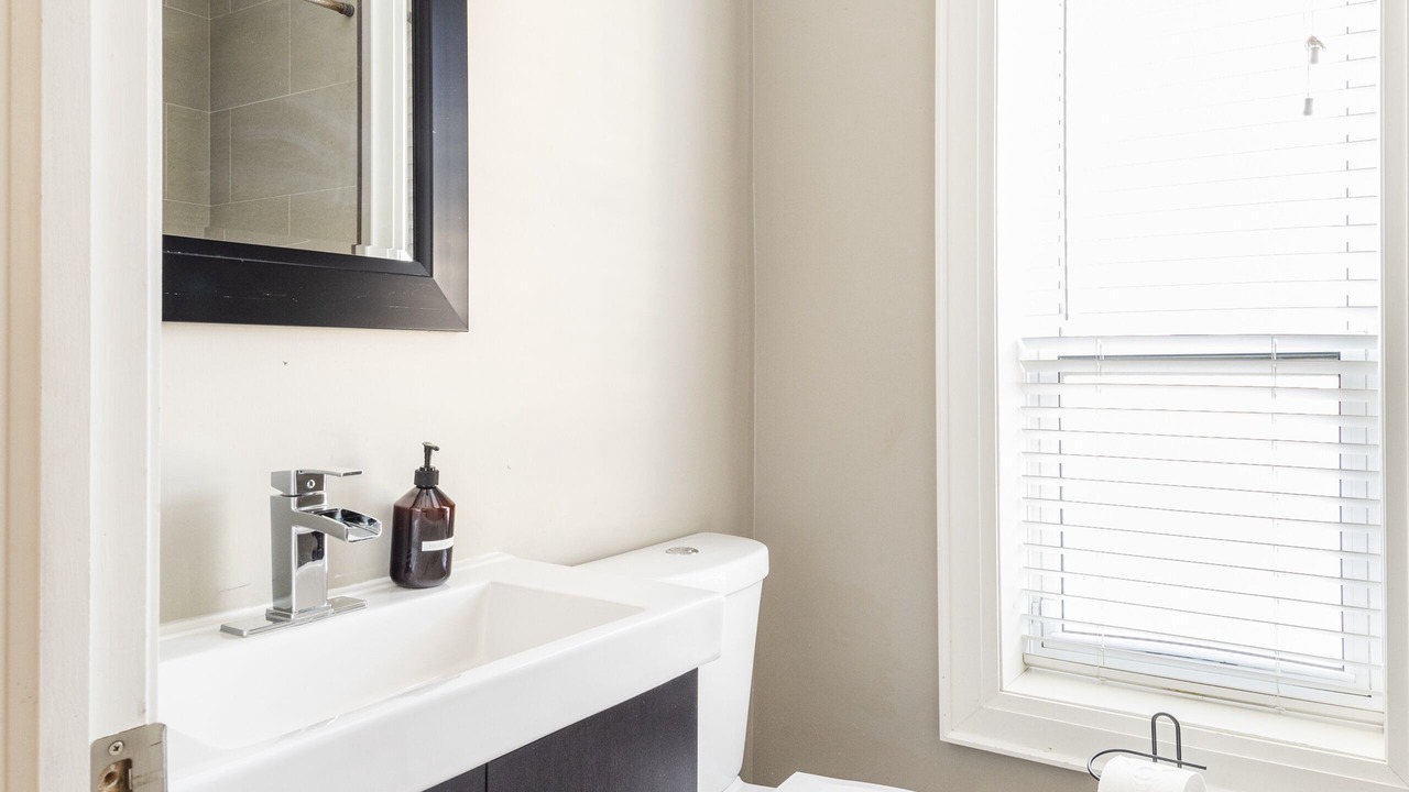 Photo of Bathroom in Niagara