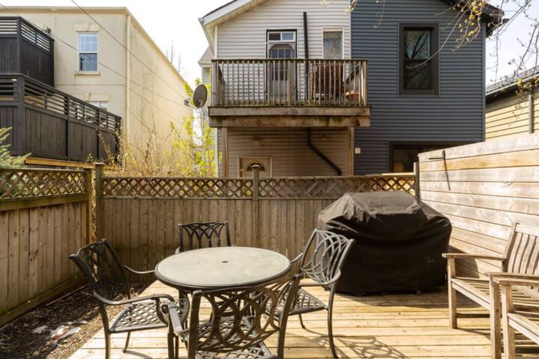 Photo of Outdoor in King West Village