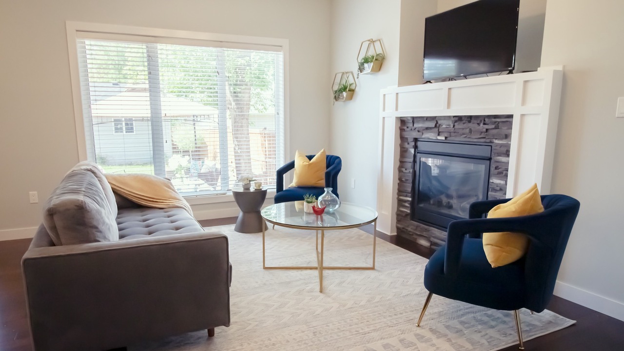 Photo of Livingroom in Northwest Edmonton