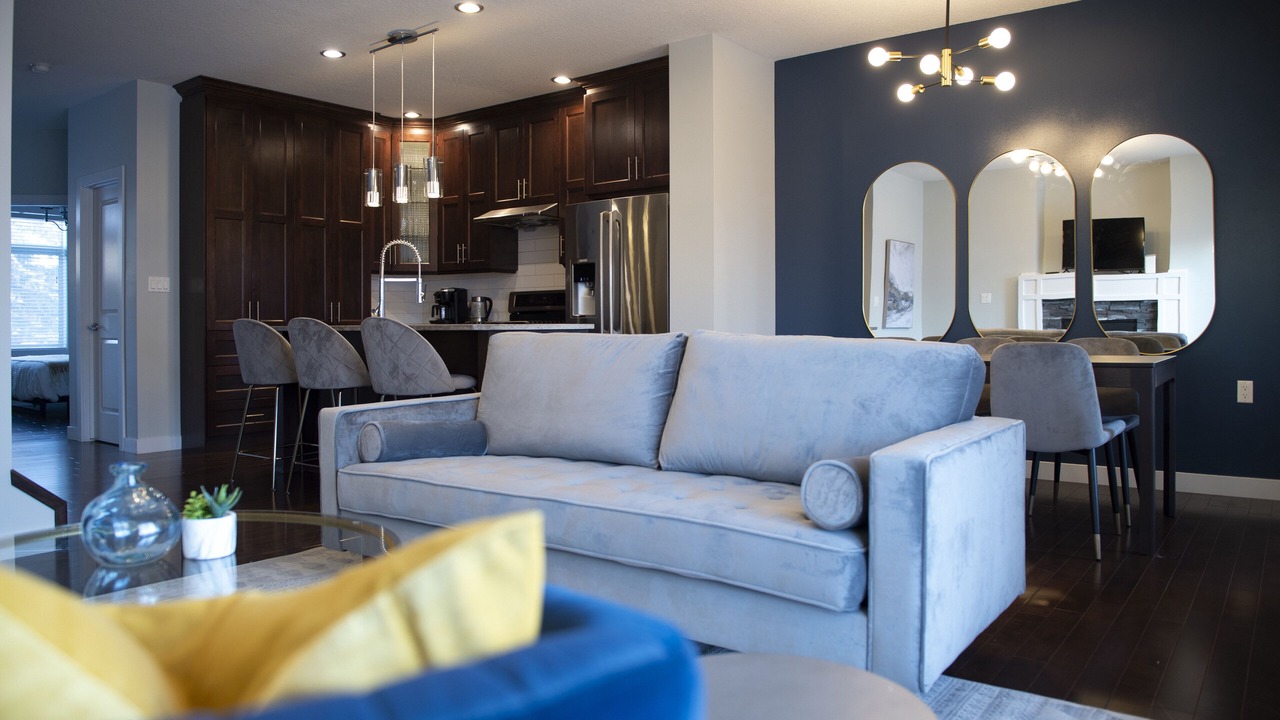 Photo of Livingroom in Northwest Edmonton