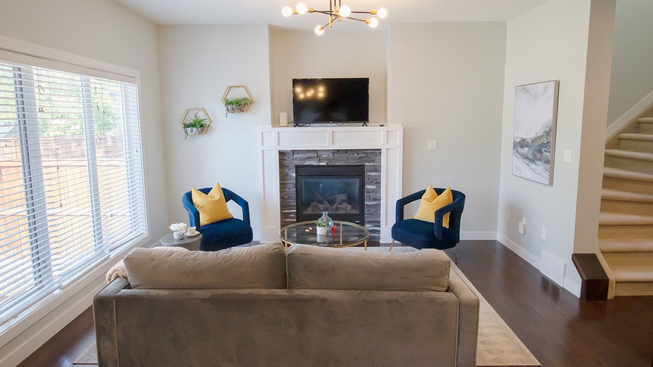 Photo of Livingroom in Northwest Edmonton
