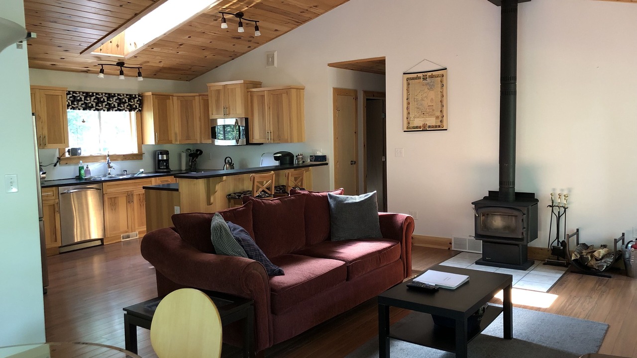Photo of Livingroom in Victoria Beach