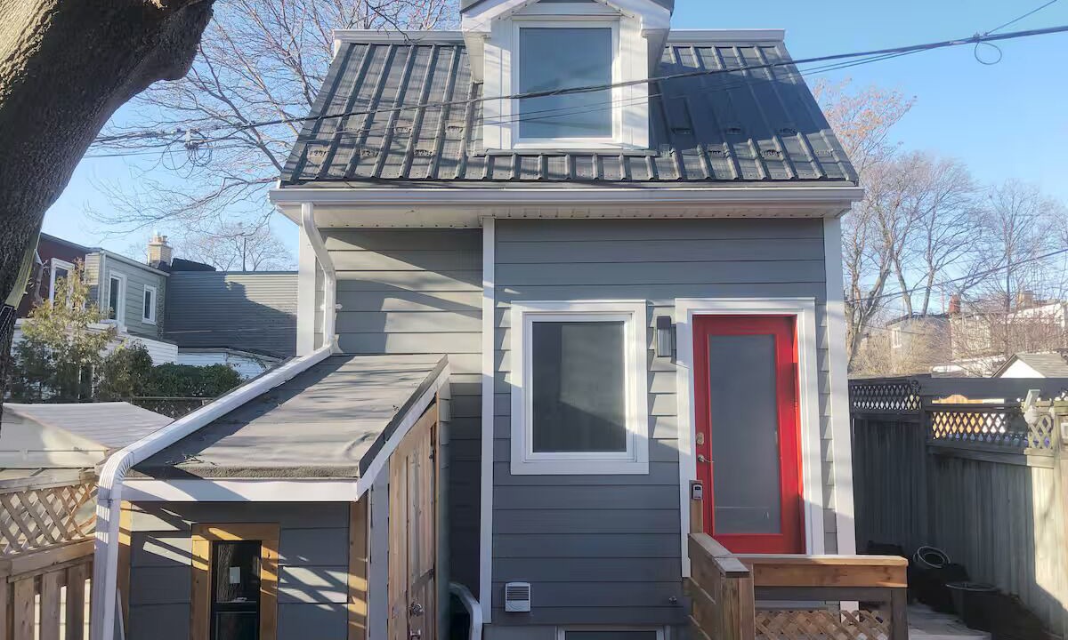 Photo of Outdoor in East Danforth