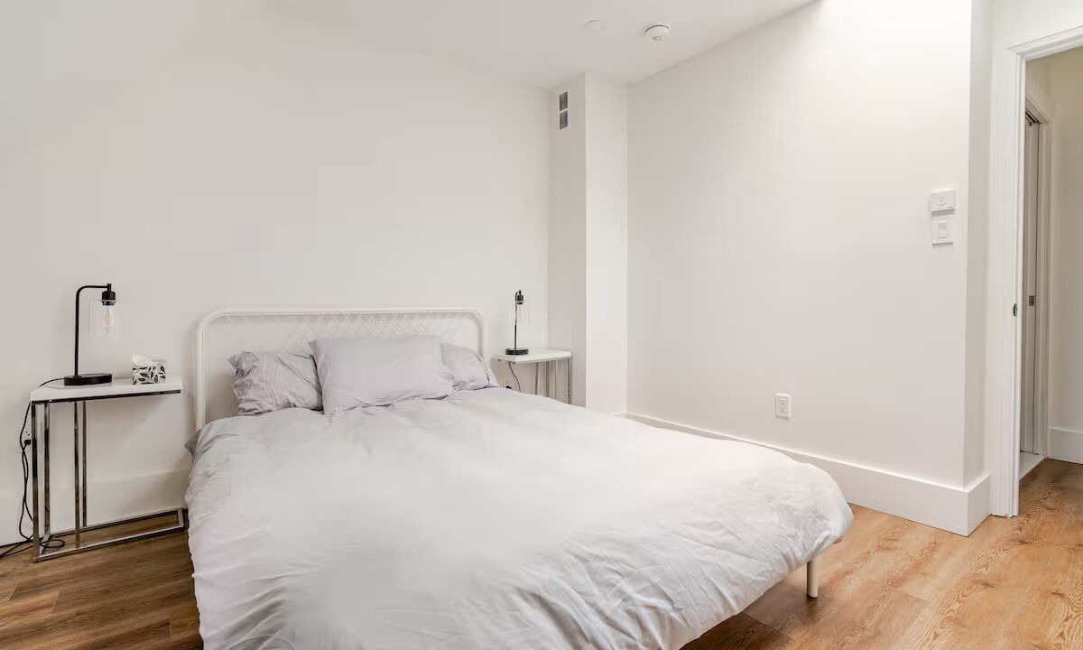 Photo of Bedroom in East Danforth