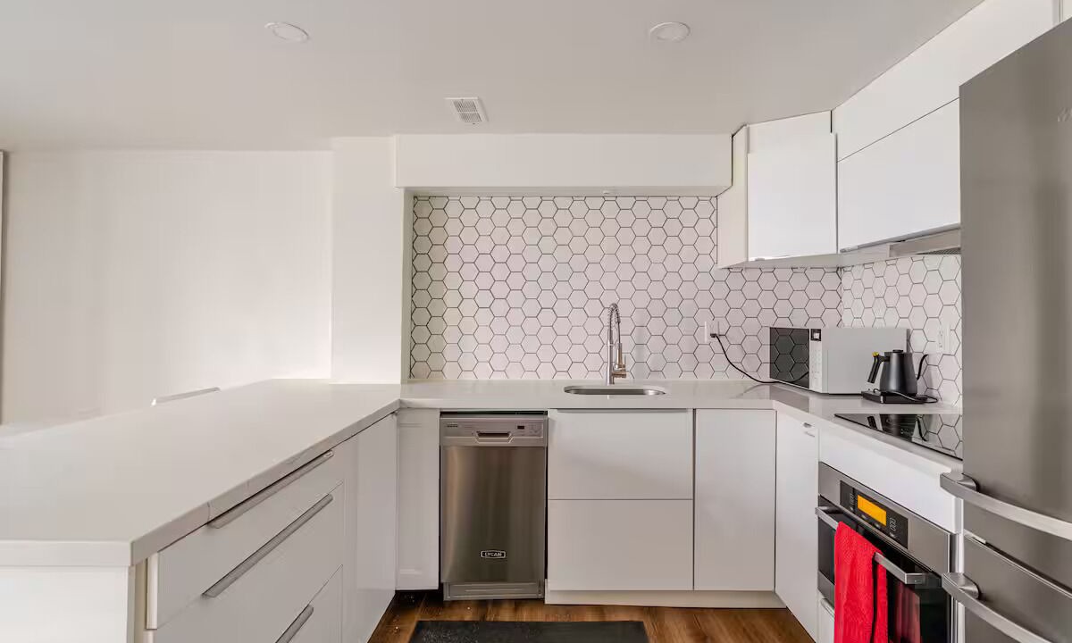 Photo of Kitchen in East Danforth