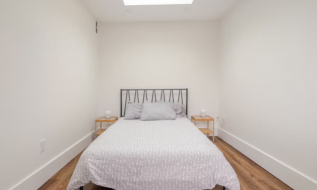 Photo of Bedroom in East Danforth
