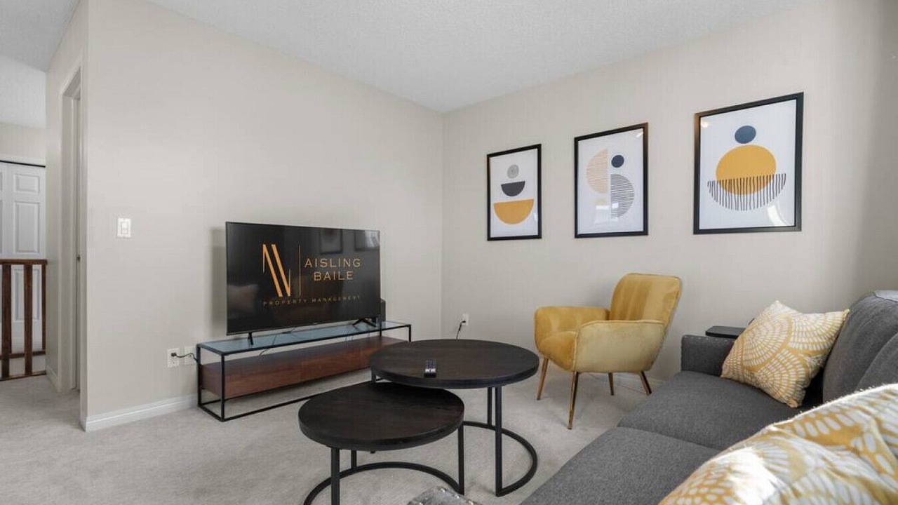 Photo of Livingroom in Southwest Calgary