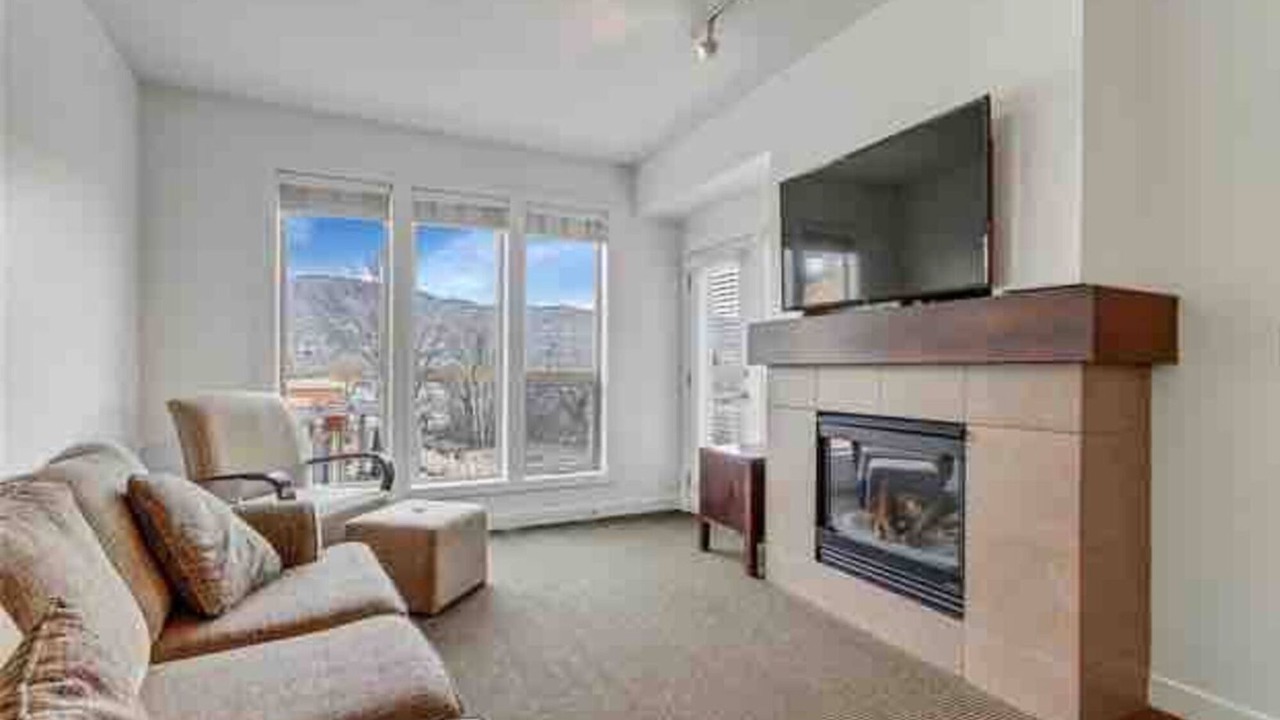 Photo of Livingroom in Vernon