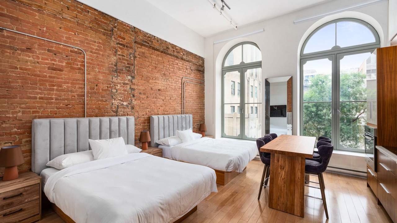 Photo of Bedroom in Old Montreal