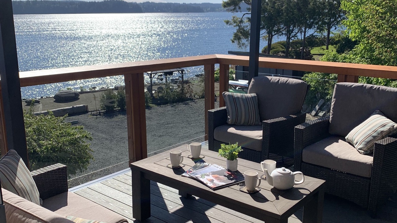 Photo of Patio Balcony in Campbell River
