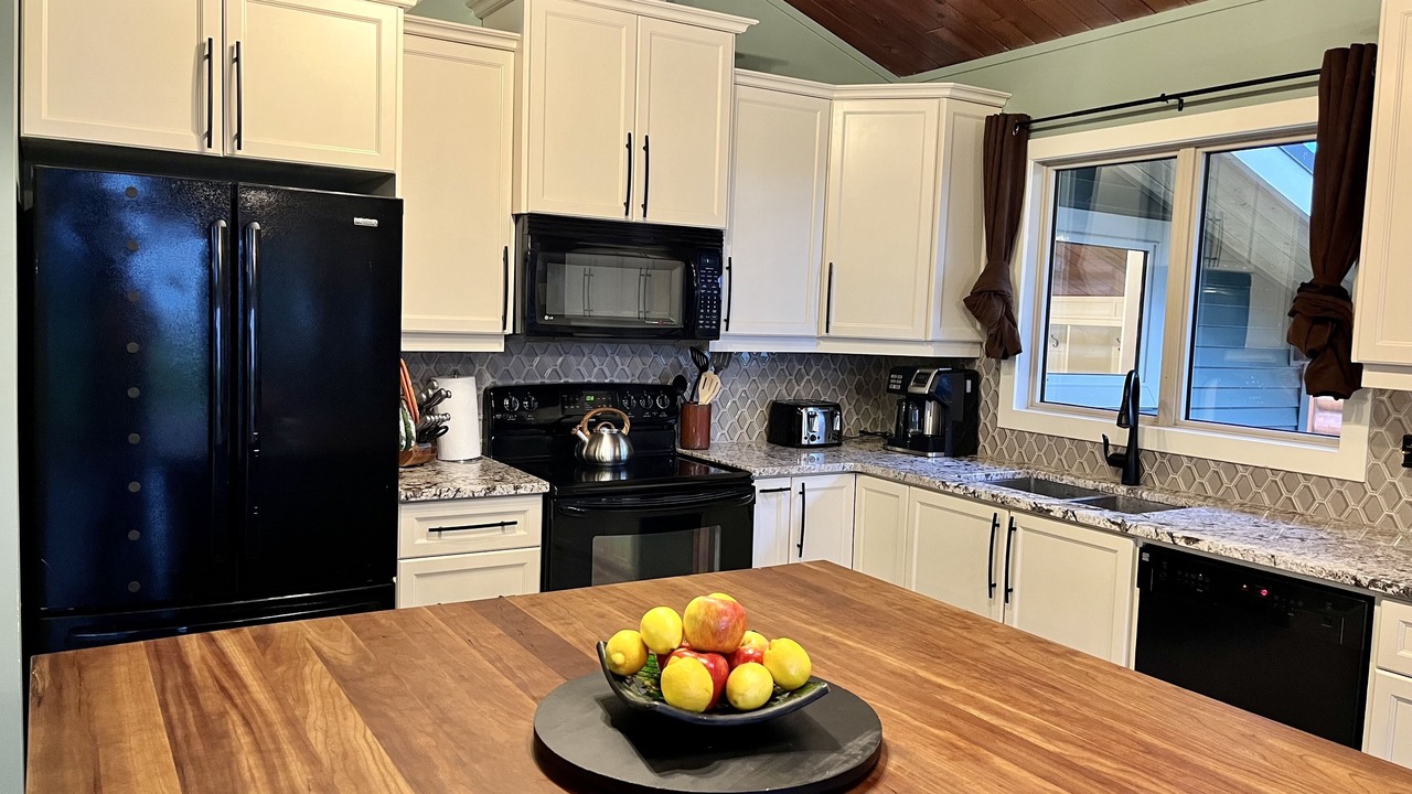 Photo of Kitchen in Alberta Beach