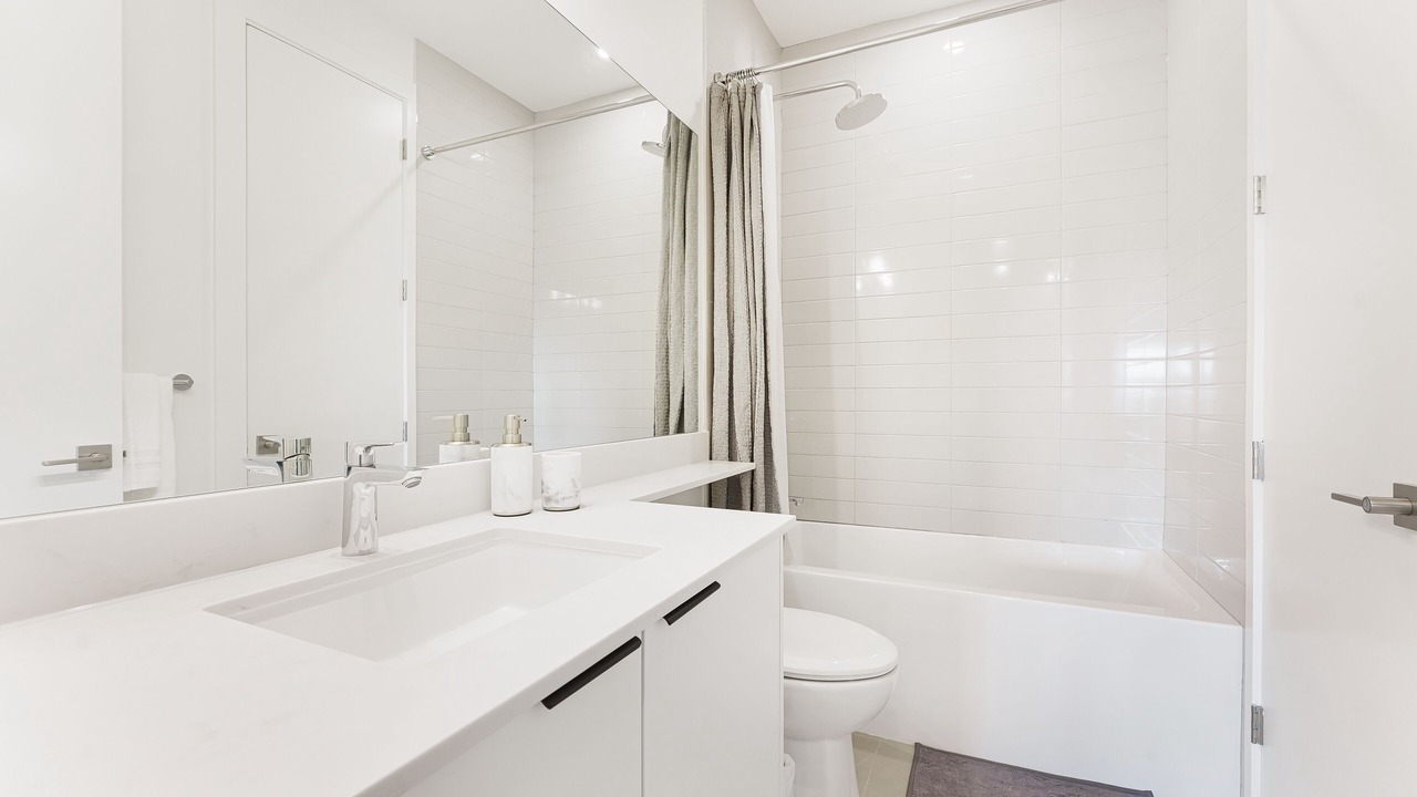 Photo of Bathroom in Lower Lonsdale