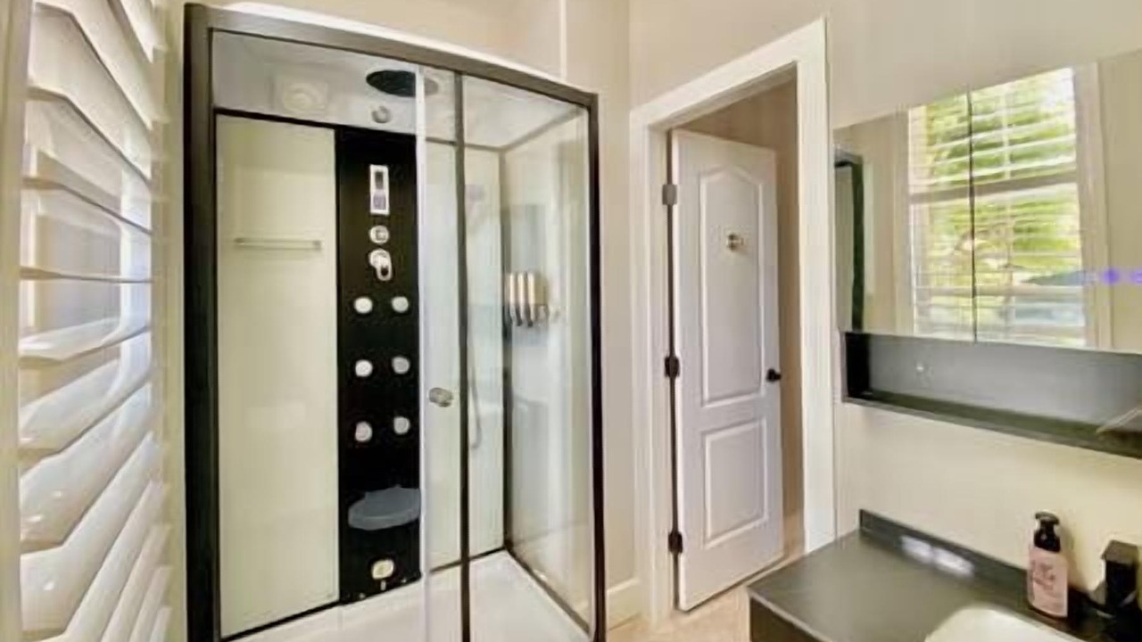 Photo of Bathroom in Regional District of Nanaimo