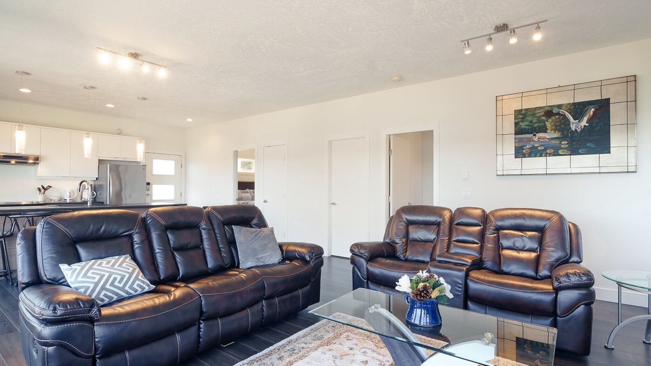Photo of Livingroom in Union Bay