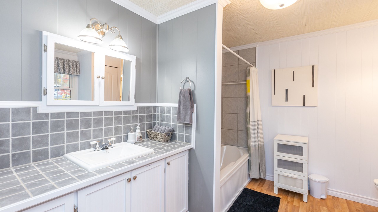 Photo of Bathroom in Dunham