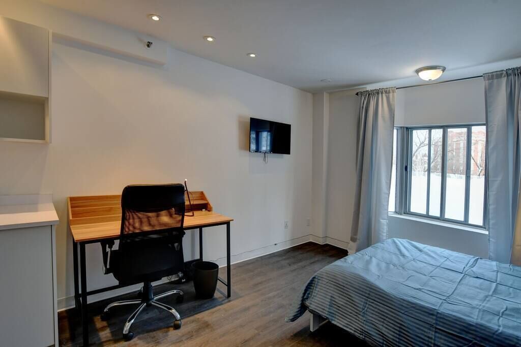 Photo of Bedroom in Laval