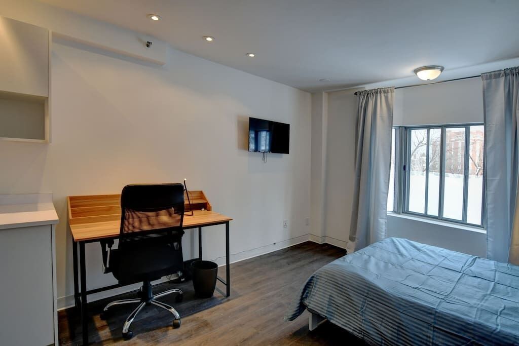 Photo of Bedroom in Laval