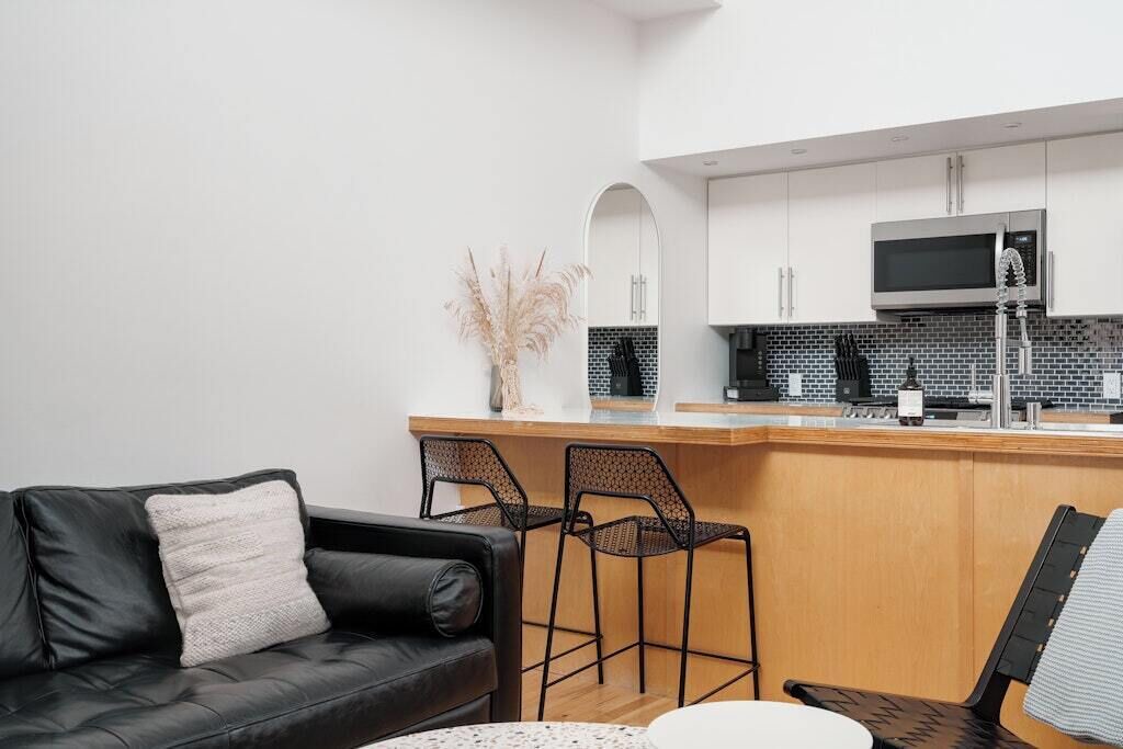 Photo of Livingroom in Bridgeland