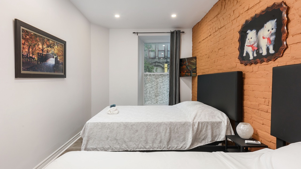 Photo of Bedroom in Quartier des Spectacles