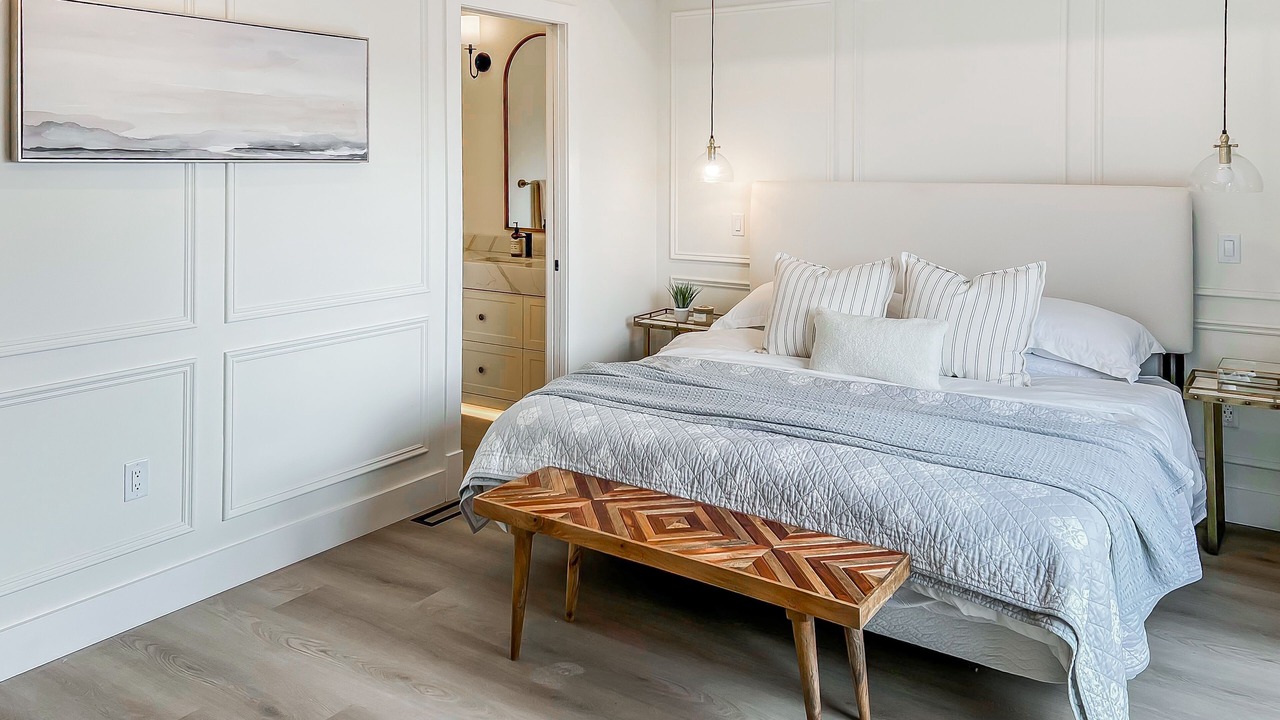 Photo of Bedroom in Queens Square