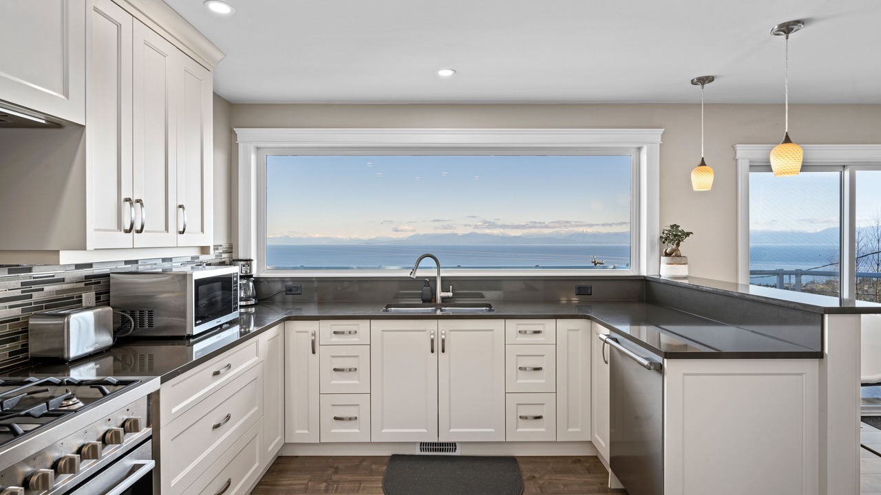 Photo of Kitchen in Regional District of Nanaimo