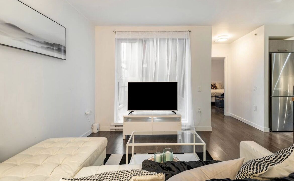 Photo of Bedroom in Downtown Eastside
