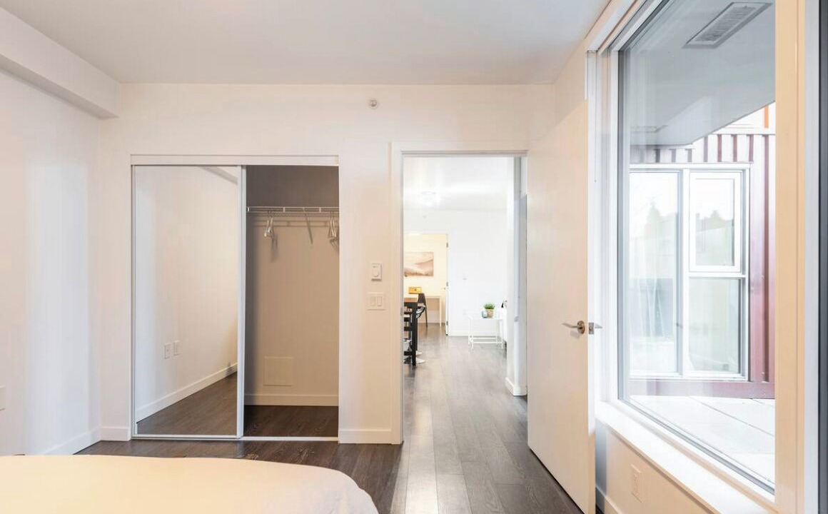 Photo of Bedroom in Downtown Eastside