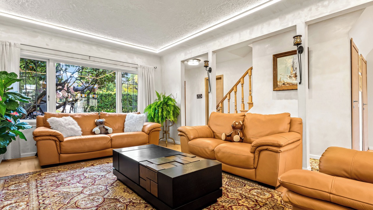 Photo of Livingroom in Shaughnessy