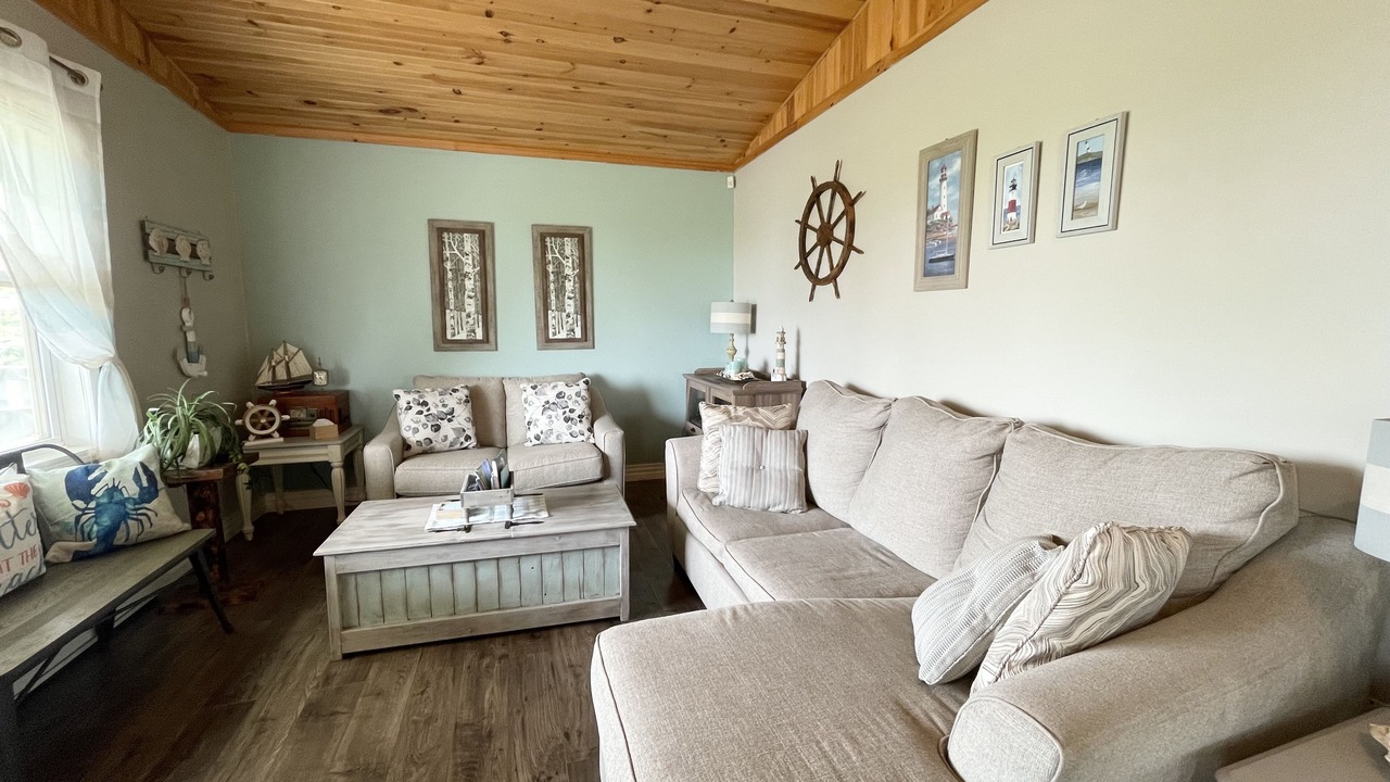 Photo of Livingroom in Darnley