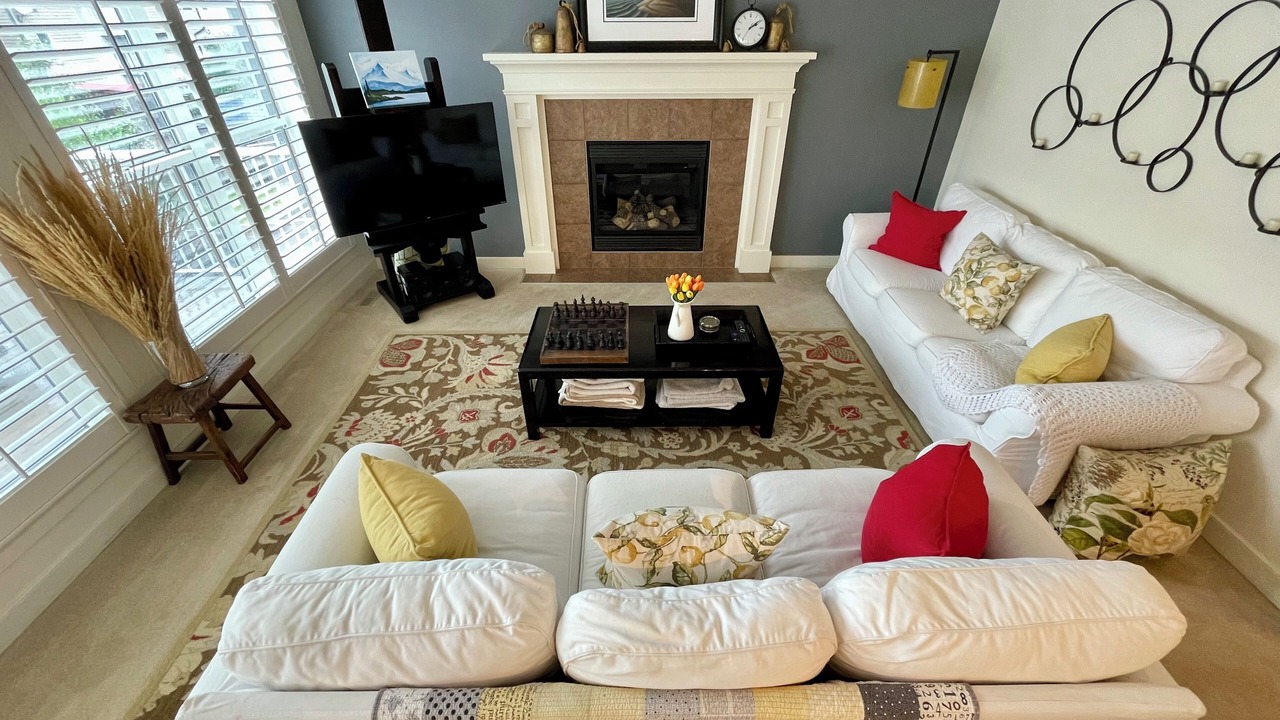 Photo of Livingroom in Southwest Calgary