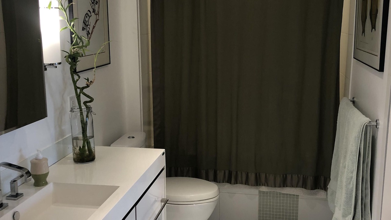 Photo of Bathroom in Crosstown
