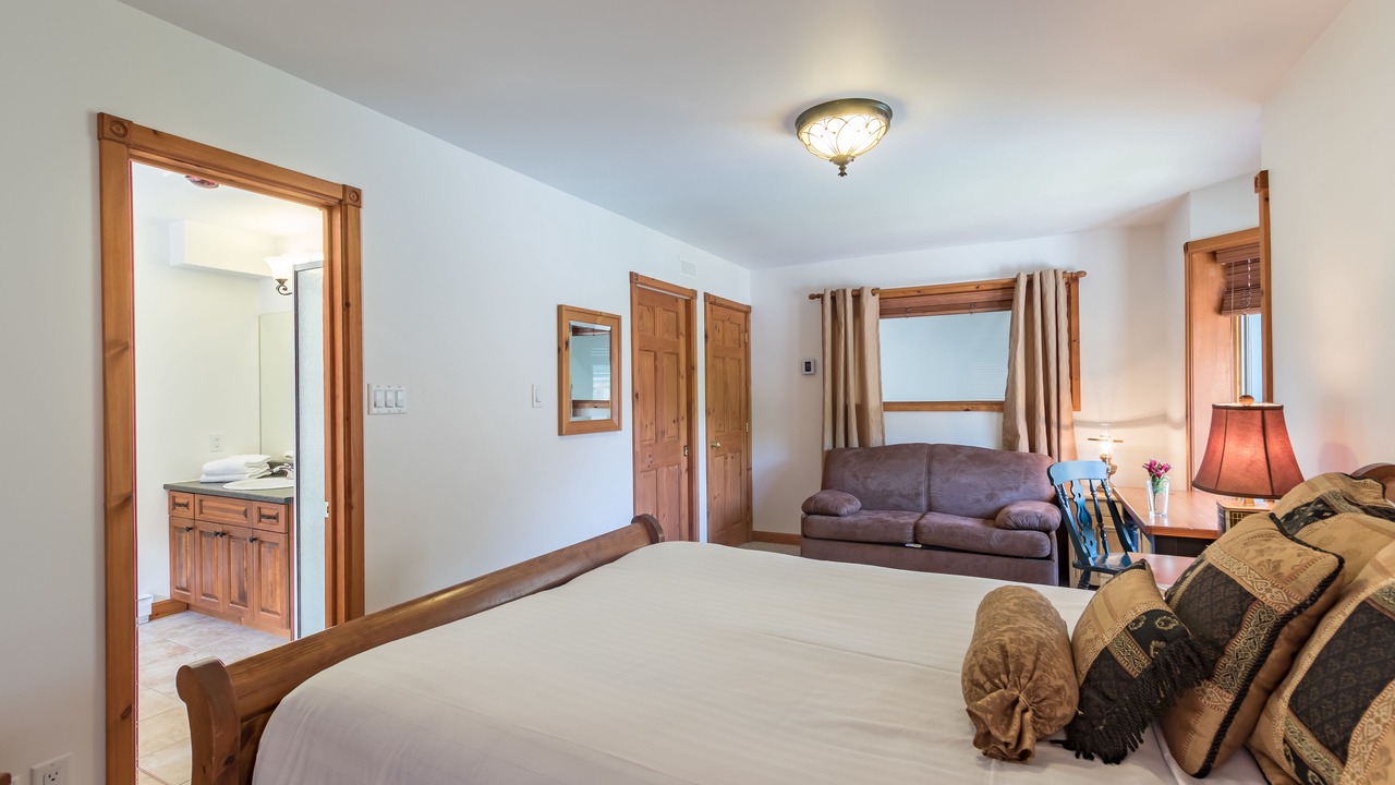 Photo of Bedroom in Mont-Tremblant
