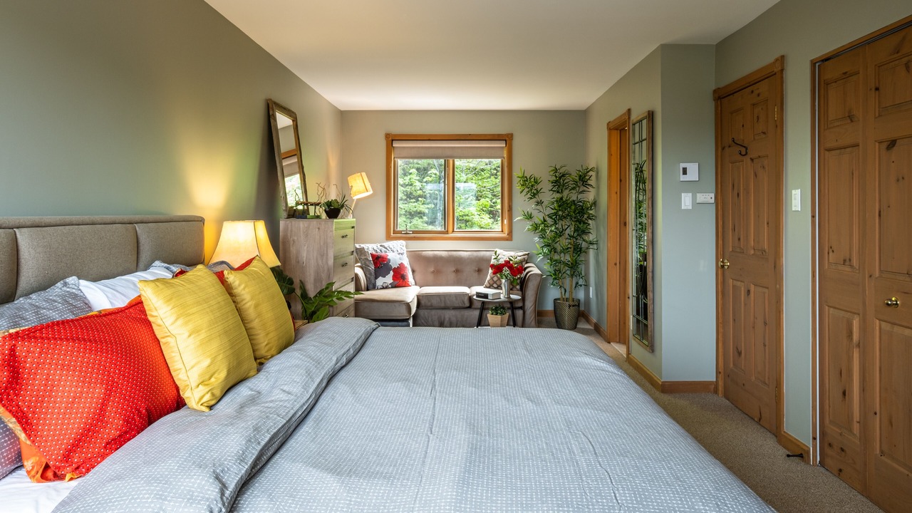 Photo of Bedroom in Mont-Tremblant