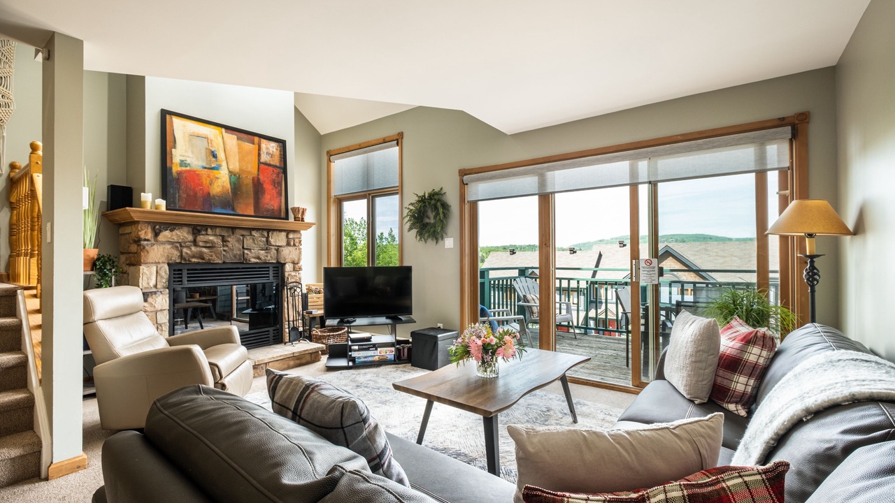 Photo of Livingroom in Mont-Tremblant