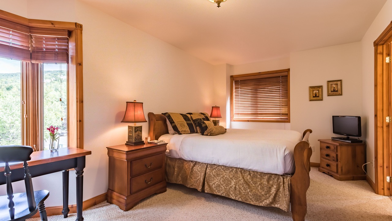 Photo of Bedroom in Mont-Tremblant